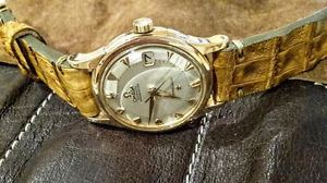 VINTAGE WATCH  OMEGA CONSTELLATION  PIE PAN CAL. 504  ROSE GOLD 18 KT