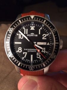 Fortis B-42 Marinemaster Official Cosmonauts Day-Date 647.10.158 Automatic