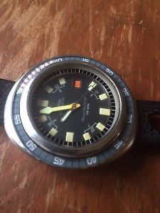 Zodiac Super Sea Wolf Orange Date Automatic Hacking Movement Screw Down Crown