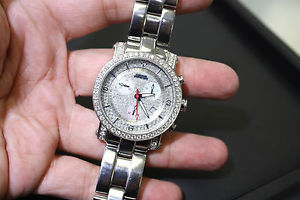 Aqua Master Midsize Unisex Watch with Diamonds image 1