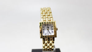 Festina Saphir F414-914E Damenuhr aus 750er Gelbgold ca.51g