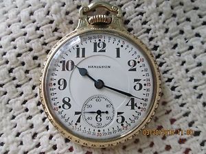 HAMILTON 16S 23 JEWELED BEAUTIFUL POCKET WATCH 950E RUNS GREAT