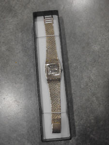 Lucien Piccard Men's Vintage 14K Gold Wrist Watch Great for a gift