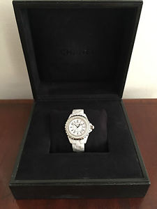 Auth CHANEL White Ceramic J12 Diamond Bezel Wristwatch Watch Women Quartz