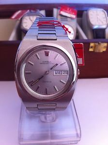 VINTAGE OMEGA MEGAQUARTZ 32KHZ GENEVE REF.75816 SWISS MADE NEW OLD STOCK