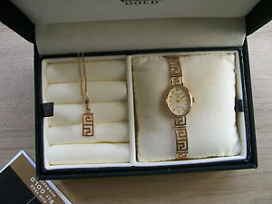 ACCURIST 9CT GOLD LADIES QUARTZ WRISTWATCH GD1500 PLUS MATCHING PENDANT WITH BOX