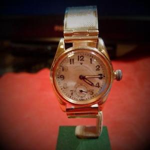 Rolex Oyster Chronometre men's watch gold 18kt 2574 California military dial
