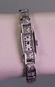 Art Déco Platin Damenuhr mit Diamanten (# 2217)