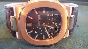 Patek Philippe 5712 Nautilus / NEW GOLD