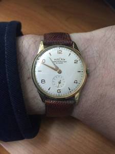 VULCAIN CHRONOMETRE SUISSE MANUAL GOLD 18K 33.5MM MENS WATCH.VINTAGE.VERY RARE.