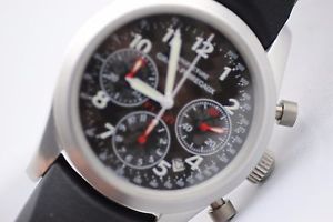 GIRARD PERREGAUX FERRARI F1048 CHRONOGRAPH 40 MM CARBON FIBER DIAL AUTOMATIC