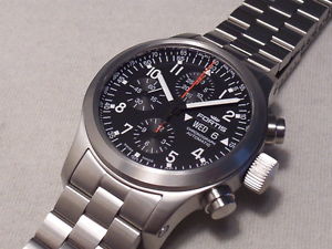 FORTIS B-42 FLIEGER AUTOMATIC CHRONOGRAPH WITH BRACELET, BOXES/PAPERS, MINT