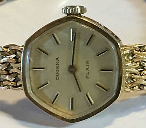 18K Solid DUSENA Flair Ladies watch **WORKS** ANTIQUE*- Estate..Free shipping