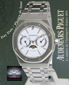 Audemars Piguet Royal Oak Steel Day Date Moon Phase Mens Watch Box/Book 25594ST