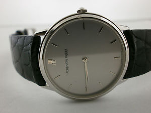 Audemars Piguet 31MM 18K W/G Quartz Dress Watch. NICE.