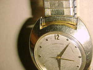 Early RARE 14K Solid YELLOW  GOLD - 1957 Hamilton SPECTRA - ASSYMETRICAL