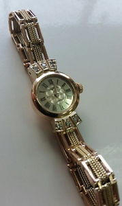 Vintage Soviet Ladies 14k Solid Gold and 6 Diamonds 7" Watch Chaika NWOT 25.3g