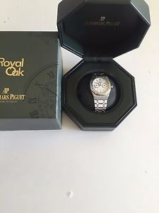 Audemars Piguet Royal Oak Day Date REF. 25572 watch mens