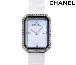 CHANEL Premiere Diamond Bezel H2433 Quartz White Shell Silver SS Mint #0311