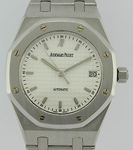 AUDEMARS PIGUET ROYAL OAK 8230