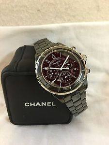 CHANEL MONTRE J12 AUTOMATIC CHRONOMETER BRACELET CERAMIQUE NOIRE + ETUI + PAPIER