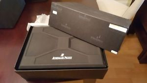 AUDEMARS PIGUET ROYAL OAK OFFSHORE SURVIVOR LIMITED EDITION WATCH BOX