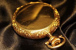 ELGIN NATIONAL WATCH CO. 14K SOLID GOLD ORNATE HUNTER POCKET WATCH - WORKING
