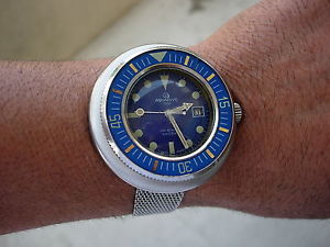 Vintage super rare Massive Aquadive Caribbean 709 blue divers watch