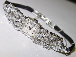 Vintage Hamilton 3.50CT(Est). Diamond Platinum ladies Watch 15x75MM Circa 1960