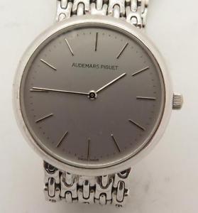 Audemars Piguet Solid 18K White Gold Watch w' 18K White Gold bracelet Gray Dial