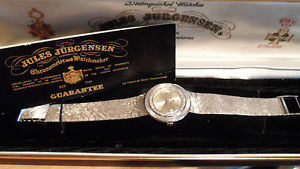 VERY NICE UNISEX JULES JURGENSEN 14KWG W/DIAMOND BEZEL - BOX/PAPERS!!