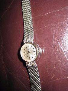 14K SOLID WHITE GOLD W/DIAMONDS UNIVERSAL GENEVE SWISS LADIES WATCH