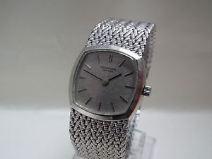 Ladies Vintage Universal Geneve White Gold Plated Hand Winding Watch Swiss Made