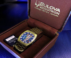 Bulova Accutron rar NEW Swiss old stock square Spaceview + box - 20M gold-plated