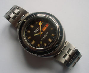70s Zodiac Super Seawolf 75ATM Deep Sea Men Divers Watch w/Org. Bracelet