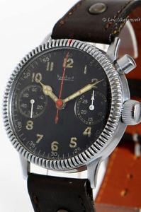 A RARE HANHART SINGLE BUTTOM CHRONOGRAPH OF THE GERMAN AIR FORCE, WORL WAR II